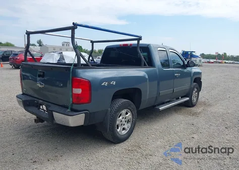 2008 Chevrolet Silverado 1500 Lt1/Lt2/Ltz/Work Truck z USA, uszkodzony, nr VIN 2GCEK190681137761